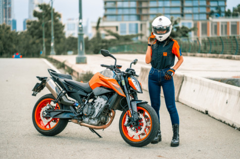 KTM 790 Duke giảm giá cực sốc đến 100 triệu đồng, giá rẻ như xe Nhật
